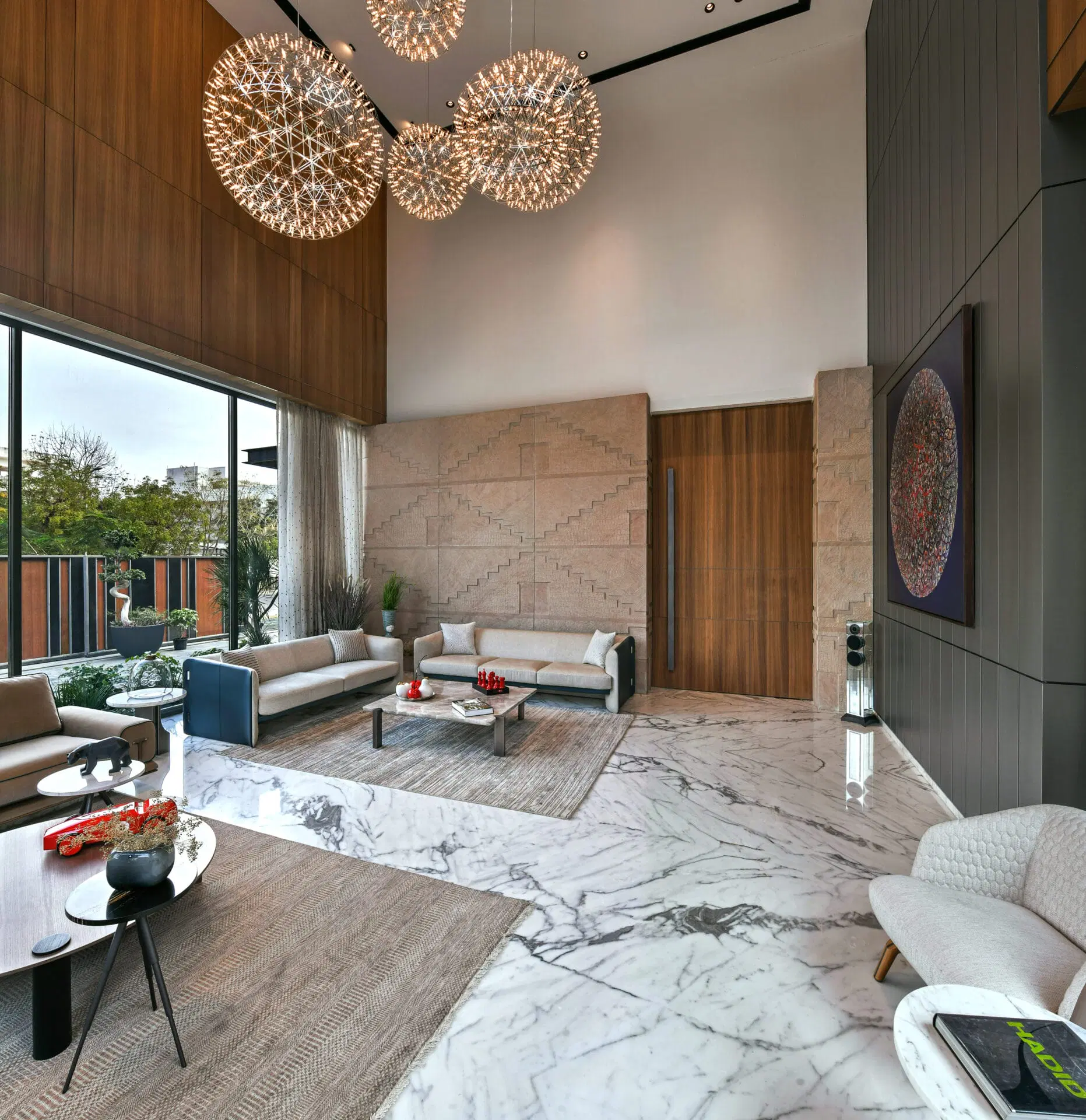 Modern Courtyard House 